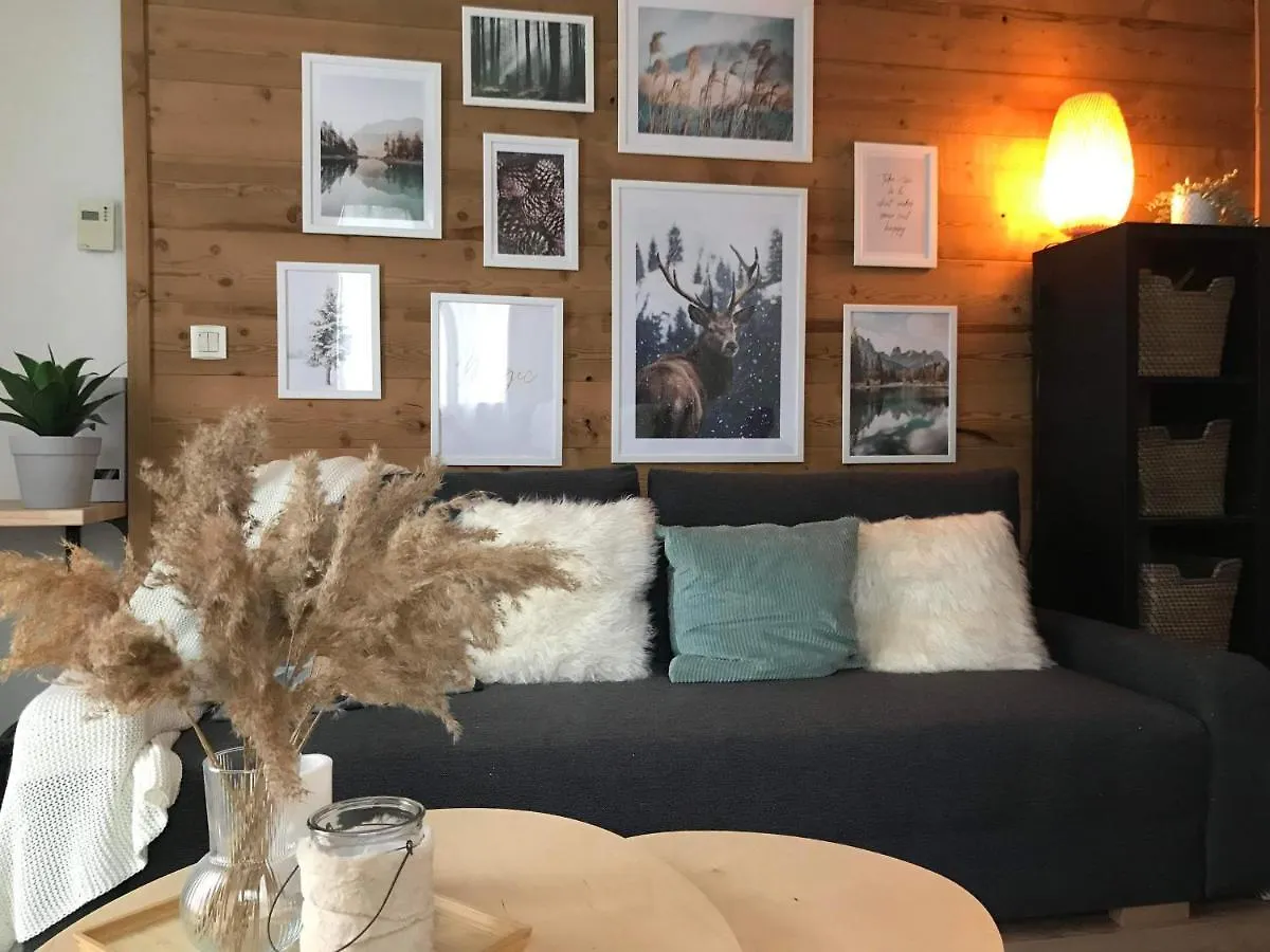 Apartment Appartement Cosy: Samoens Retreat with Indoor & Outdoor Pools